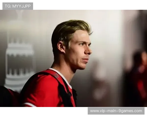 加拿大的历史突破令全国沸腾,戴维斯成为民族英雄 加拿大的历史突破令全国沸腾,戴维斯成为民族英雄